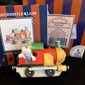 New Pennywhistle Lane " Mouse In Train Figurine" Christmas Holiday Penny Whistle